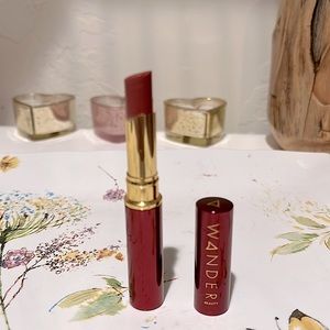 Wander Beauty Up Close Lipstick in Spice